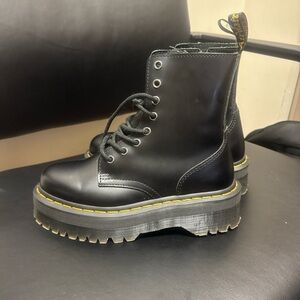 Dr marten platform boots